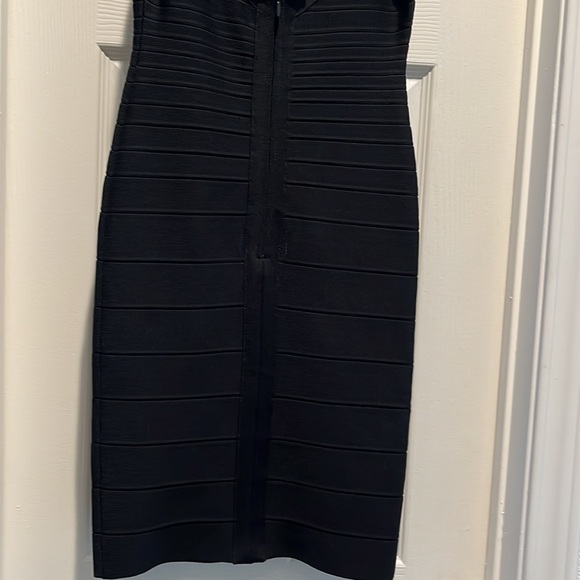 Herve Leger medium dress priced to sell! Perfect condition. - Picture 8 of 11